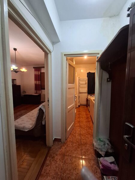 Piata Mihail Kogalniceanu, apartament 2 camere, centrala de bloc, fara risc